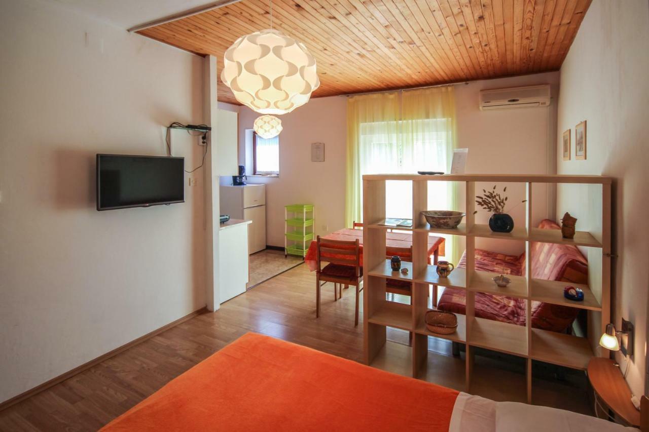 Cukon Holiday Home เมดูลิน ภายนอก รูปภาพ