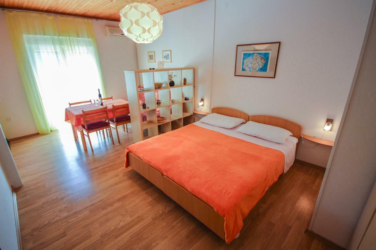 Cukon Holiday Home เมดูลิน ภายนอก รูปภาพ